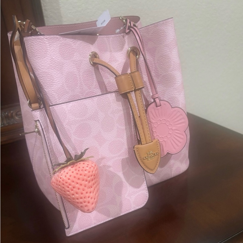 Coach powder Pink Rowan Bucket Bag - Picture 9 of 9